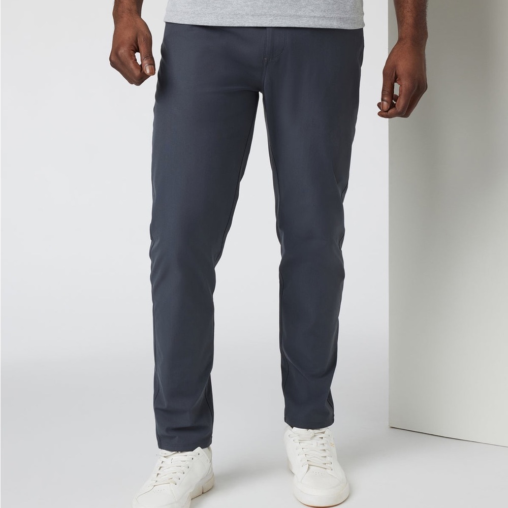 Vuori mens blue meta pants